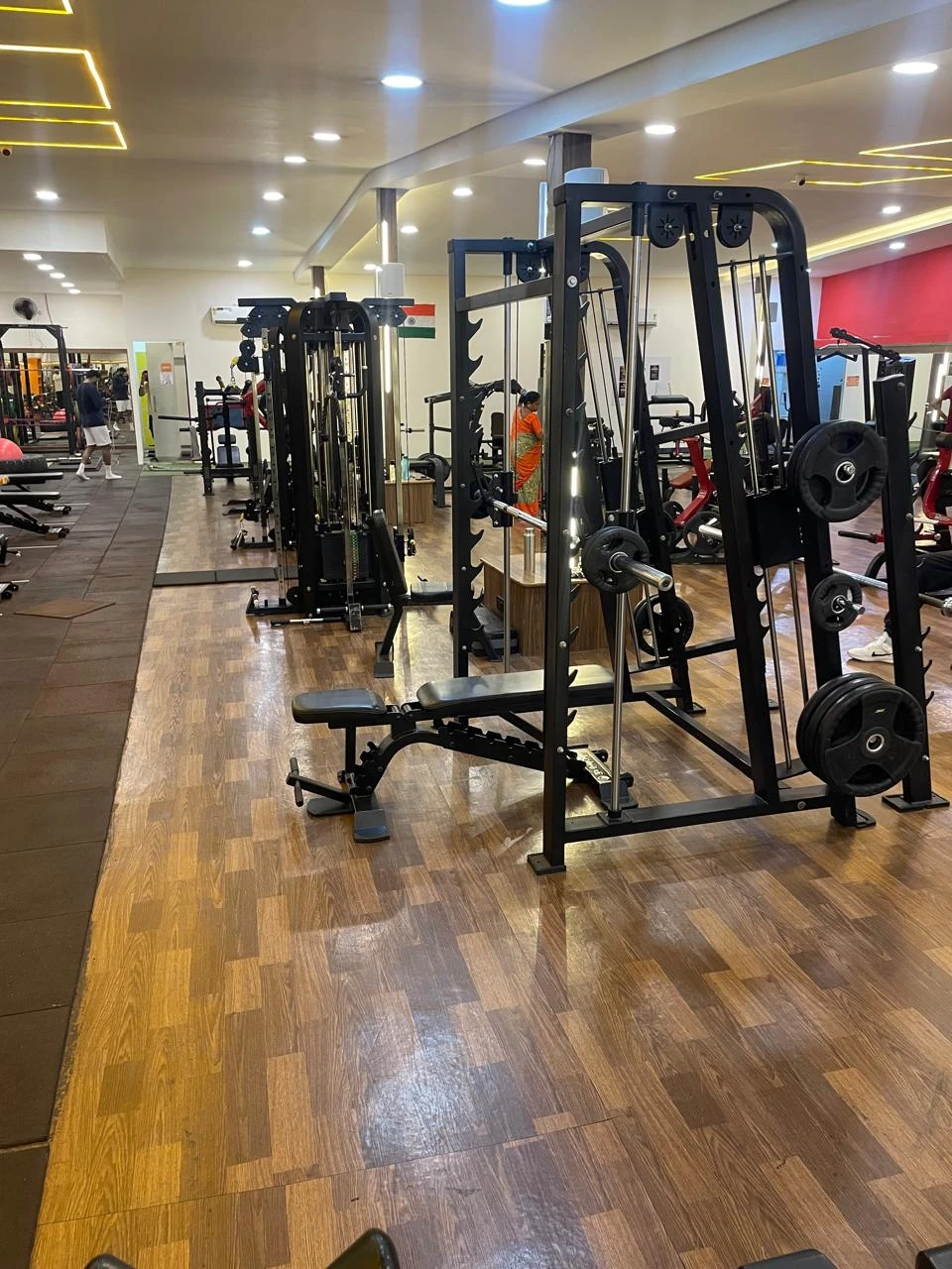 Strength zone with racks and plates